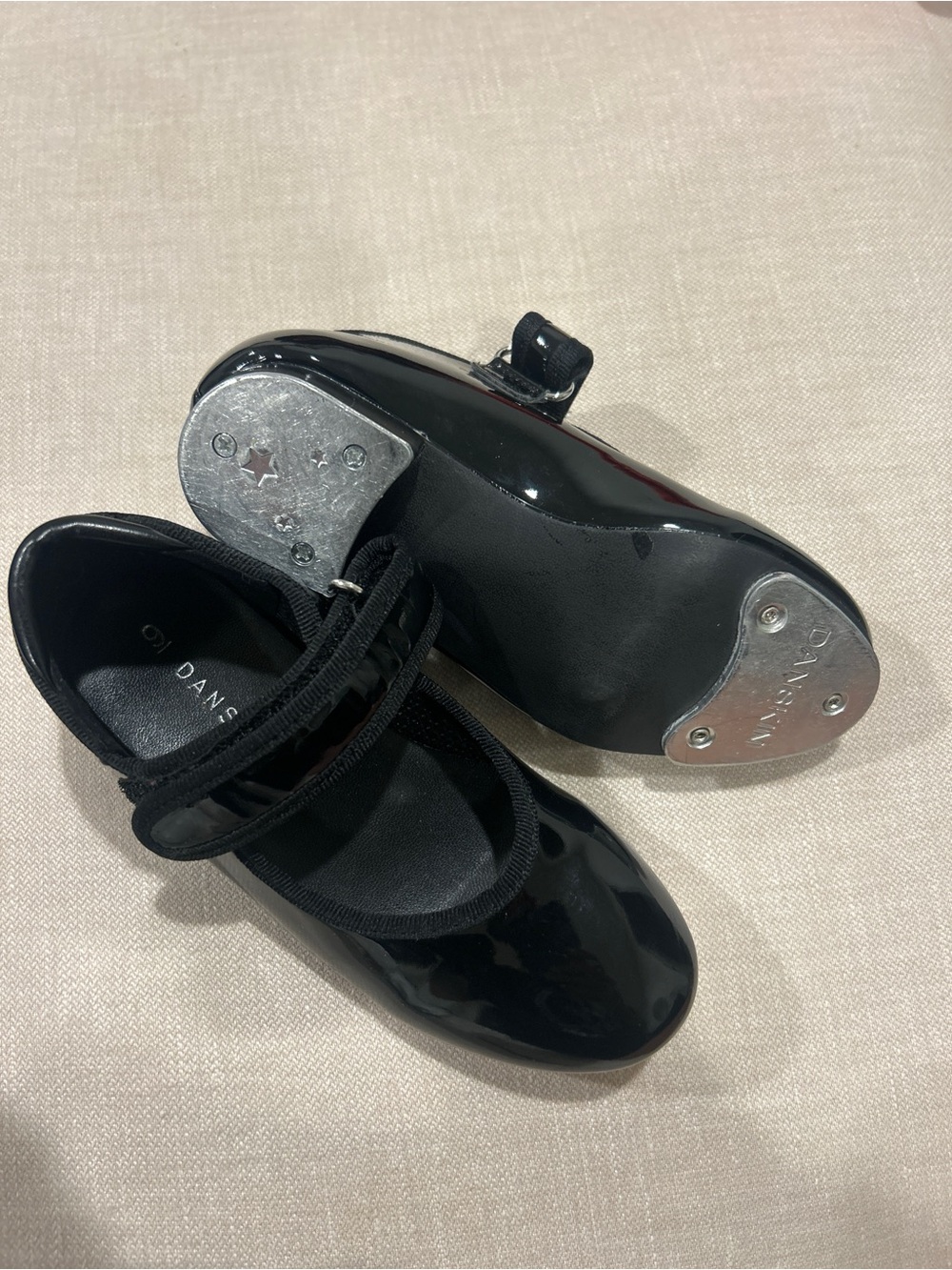 Danskin Toddler Tap Shoes Size 9 Black Patent